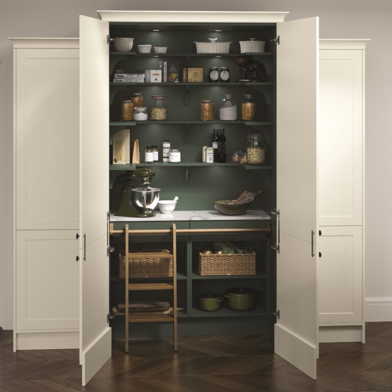 Clifden-Heritage-Green-and-Porcelain-5