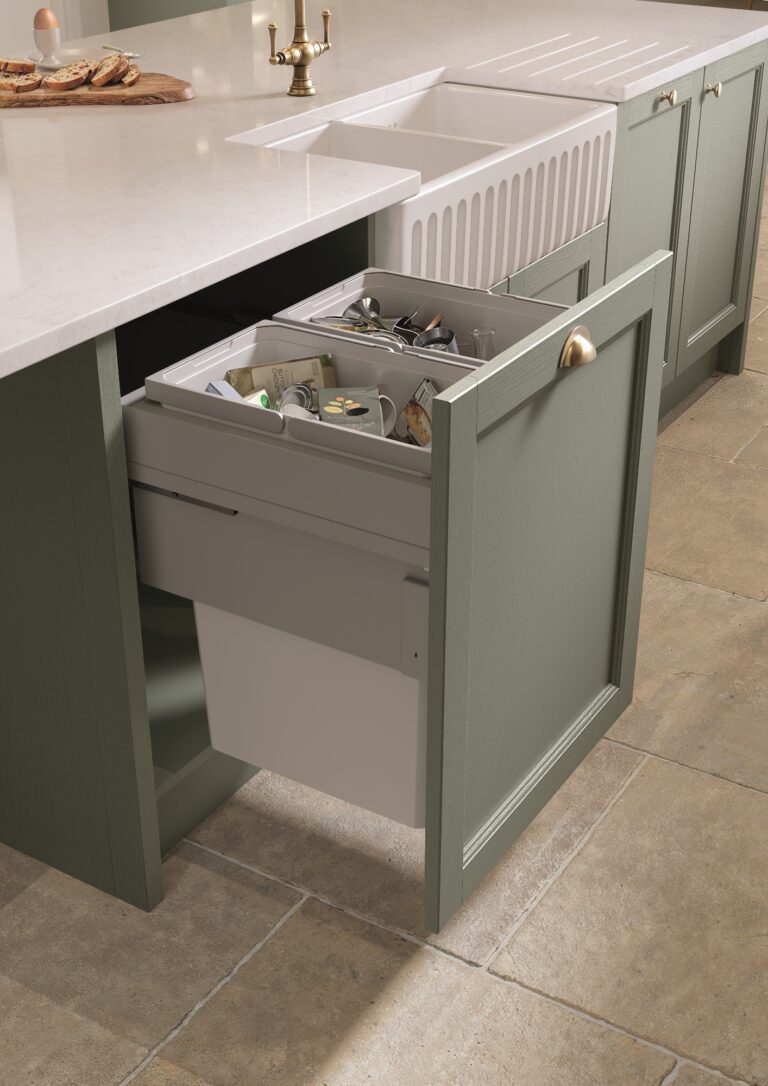 Pembridge Reed GreenENVI Space XX Pro S88LLight Grey600 cabinet