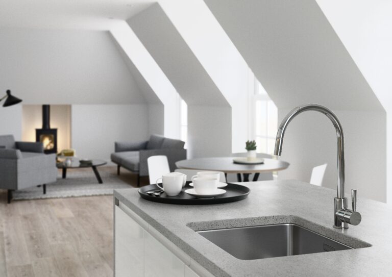 Strada Gloss White and Aldana CMS Green 3