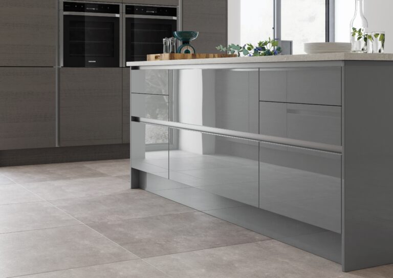 Zola-Gloss-Dust-Grey-and-Tavola-Carbon-3